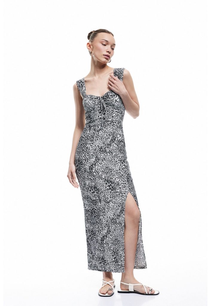 Rochie dreapta cu model animal print-FEMEI/IMBRACAMINTE/Rochii-IMBRACAMINTE/Rochii