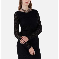 Rochie scurta din dantela cu decupaj pe partea din spate-FEMEI/IMBRACAMINTE/Rochii-IMBRACAMINTE/Rochii
