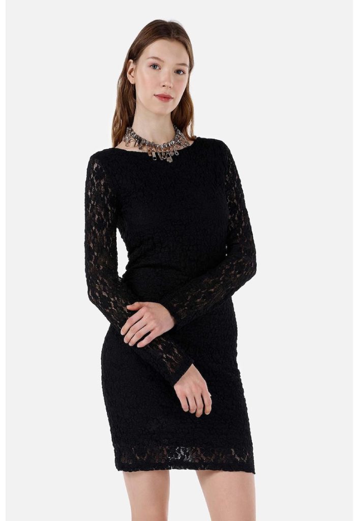 Rochie scurta din dantela cu decupaj pe partea din spate-FEMEI/IMBRACAMINTE/Rochii-IMBRACAMINTE/Rochii