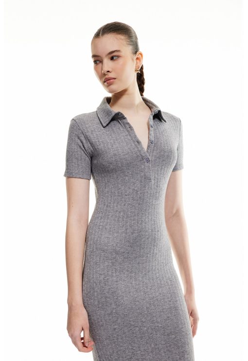 Rochie striata si cambrata cu guler polo-FEMEI/IMBRACAMINTE/Rochii-IMBRACAMINTE/Rochii