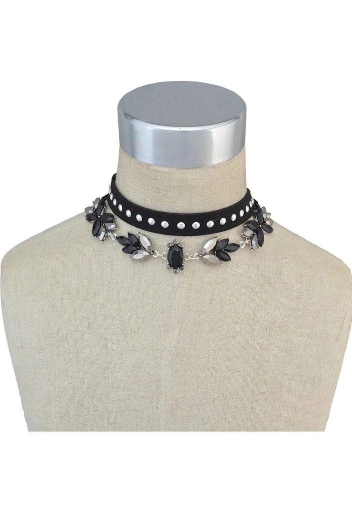 Set 2 coliere chocker - argintii - cu pietre si tinte - Leopold C28 --FEMEI/GENTI SI ACCESORII/Bijuterii-GENTI SI ACCESORII/Bijuterii