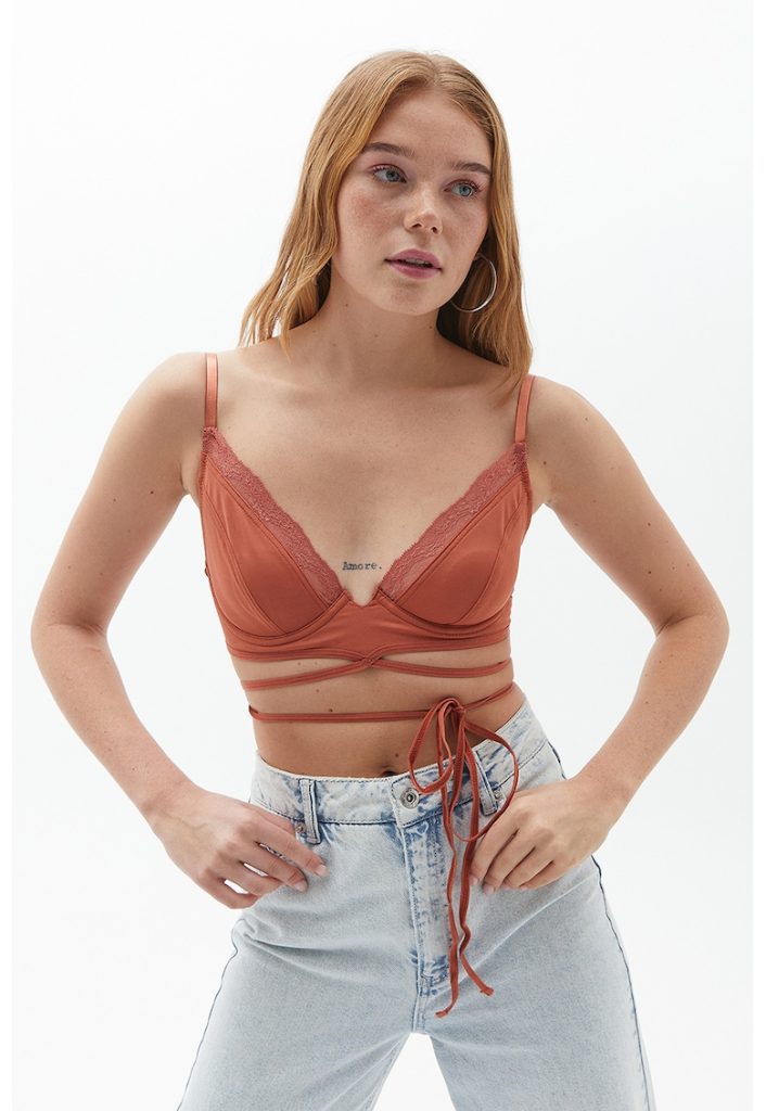 Sutien cu bretele infasurabile-FEMEI/IMBRACAMINTE/Tricouri si maiouri-IMBRACAMINTE/Tricouri si maiouri