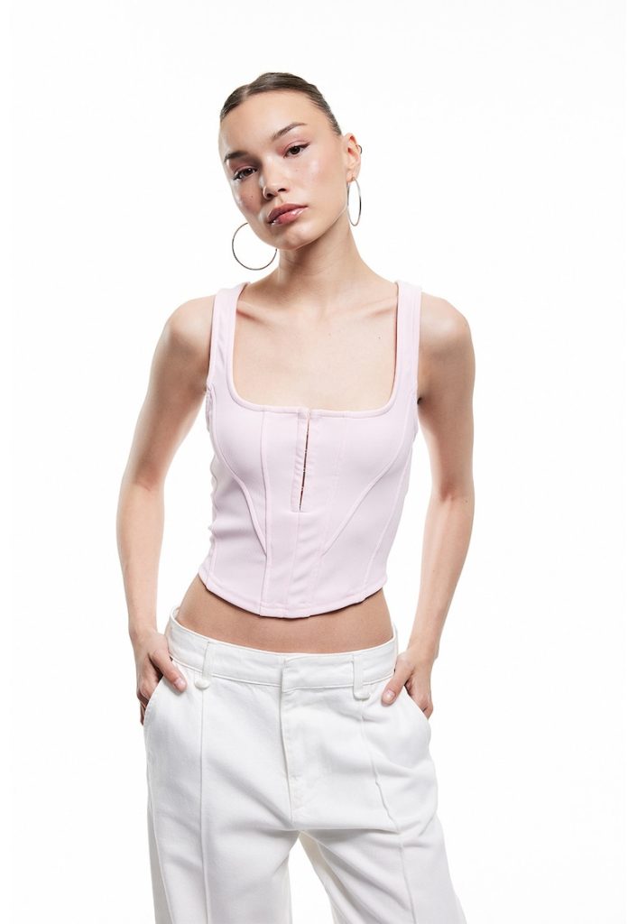 Top crop cu decolteu patrat-FEMEI/IMBRACAMINTE/Tricouri si maiouri-IMBRACAMINTE/Tricouri si maiouri