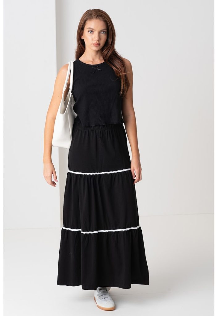 Top crop cu decolteu rotund-FEMEI/IMBRACAMINTE/Tricouri si maiouri-IMBRACAMINTE/Tricouri si maiouri