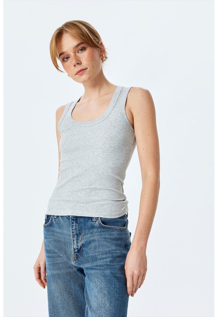 Top cu aspect striat-FEMEI/IMBRACAMINTE/Tricouri si maiouri-IMBRACAMINTE/Tricouri si maiouri