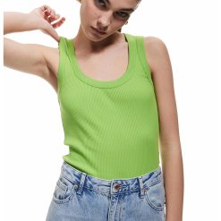 Top cu aspect striat-FEMEI/IMBRACAMINTE/Tricouri si maiouri-IMBRACAMINTE/Tricouri si maiouri