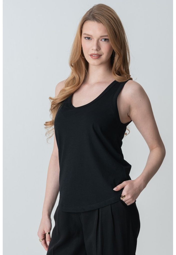 Top cu decolteu rotund-FEMEI/IMBRACAMINTE/Tricouri si maiouri-IMBRACAMINTE/Tricouri si maiouri