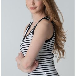 Top cu model in dungi-FEMEI/IMBRACAMINTE/Tricouri si maiouri-IMBRACAMINTE/Tricouri si maiouri