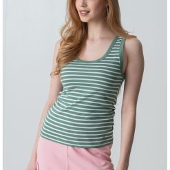 Top cu model in dungi-FEMEI/IMBRACAMINTE/Tricouri si maiouri-IMBRACAMINTE/Tricouri si maiouri