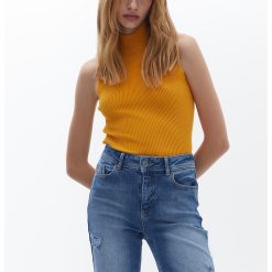 Top din jerseu cu striatii si guler inalt-FEMEI/IMBRACAMINTE/Tricouri si maiouri-IMBRACAMINTE/Tricouri si maiouri