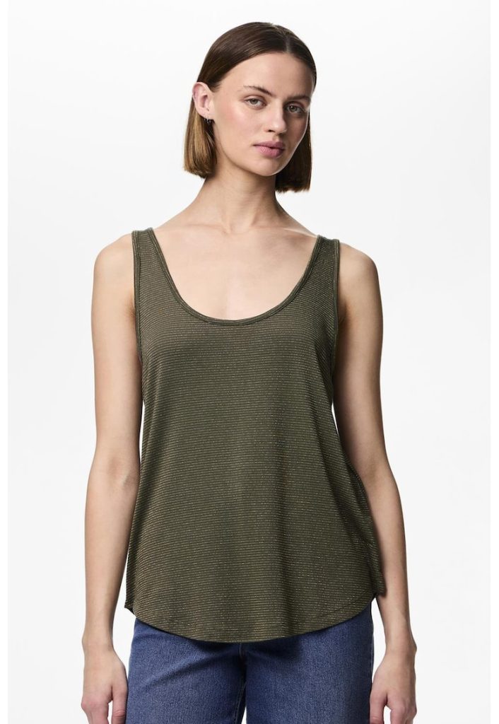 Top lejer cu decolteu amplu-FEMEI/IMBRACAMINTE/Tricouri si maiouri-IMBRACAMINTE/Tricouri si maiouri