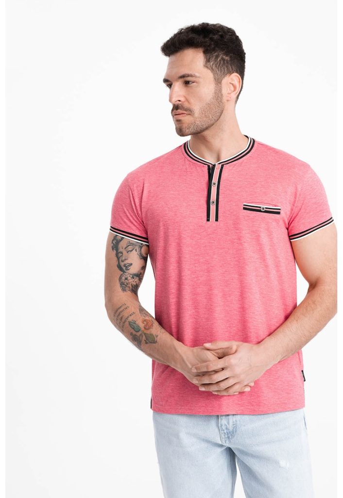 Tricou Henley cu accente in dungi-BARBATI/IMBRACAMINTE/Tricouri si maiouri-IMBRACAMINTE/Tricouri si maiouri