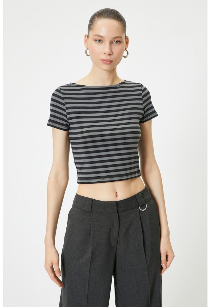 Tricou crop cu dungi-FEMEI/IMBRACAMINTE/Tricouri si maiouri-IMBRACAMINTE/Tricouri si maiouri