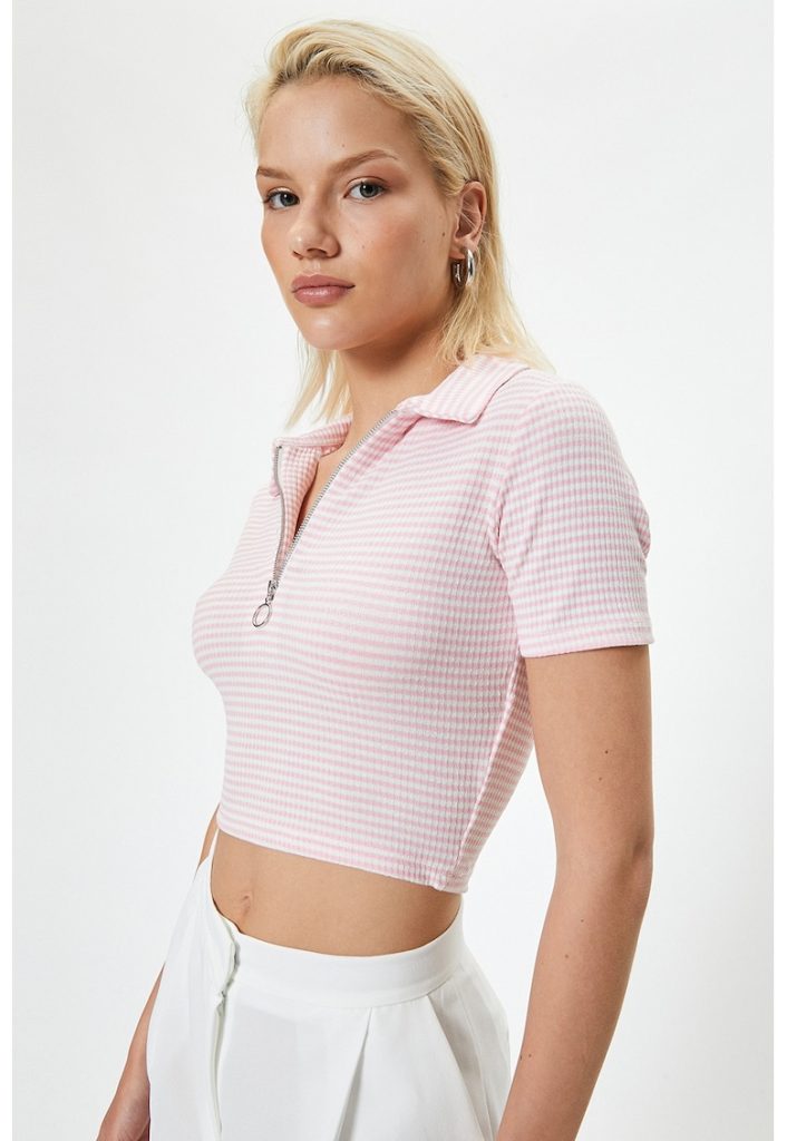 Tricou crop cu fermoar scurt si model gingham-FEMEI/IMBRACAMINTE/Tricouri si maiouri-IMBRACAMINTE/Tricouri si maiouri