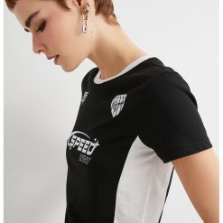 Tricou crop cu imprimeu-FEMEI/IMBRACAMINTE/Tricouri si maiouri-IMBRACAMINTE/Tricouri si maiouri