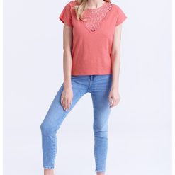 Tricou cu dantela crosetata-FEMEI/IMBRACAMINTE/Tricouri si maiouri-IMBRACAMINTE/Tricouri si maiouri