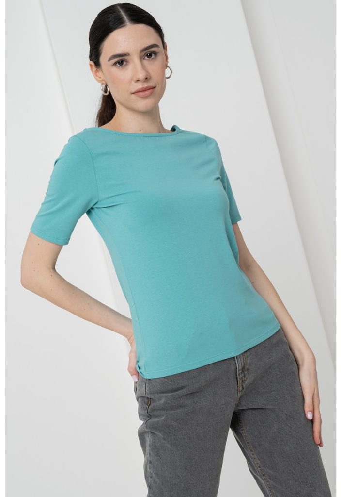 Tricou cu decolteu barcuta-FEMEI/IMBRACAMINTE/Tricouri si maiouri-IMBRACAMINTE/Tricouri si maiouri