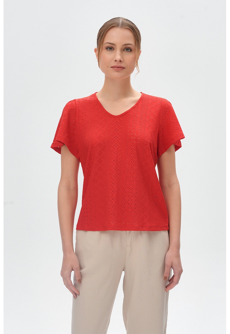 Tricou cu decolteu in V si design de dantela Sangallo-FEMEI/IMBRACAMINTE/Tricouri si maiouri-IMBRACAMINTE/Tricouri si maiouri