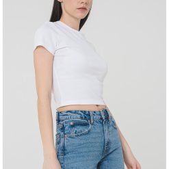 Tricou cu decolteu la baza gatului-FEMEI/IMBRACAMINTE/Tricouri si maiouri-IMBRACAMINTE/Tricouri si maiouri