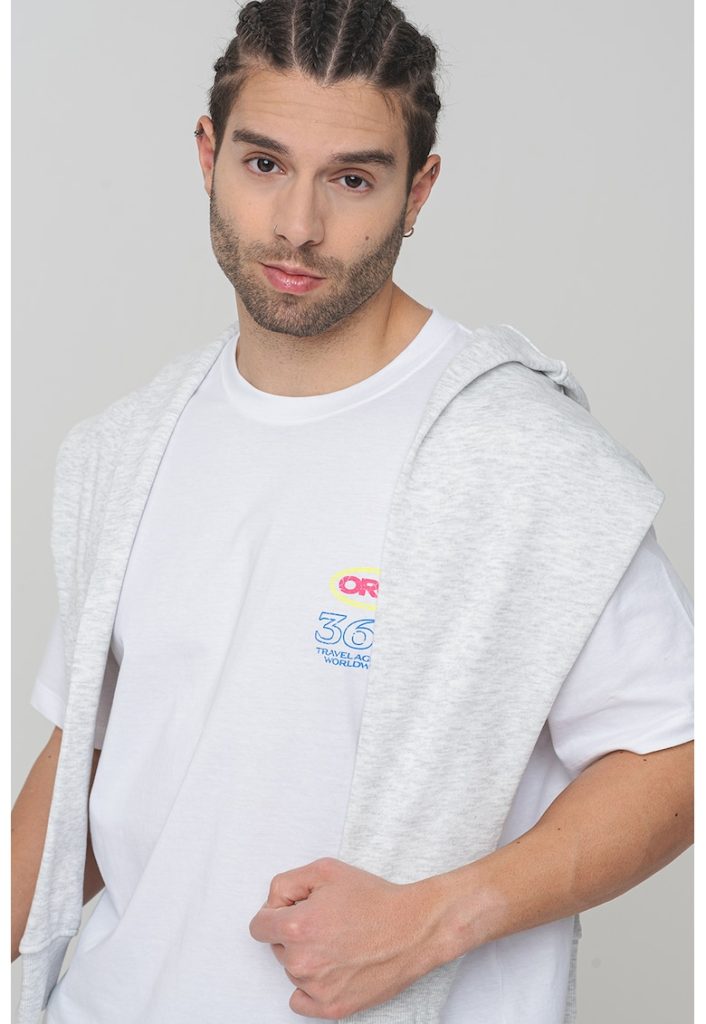Tricou cu decolteu la baza gatului si imprimeu-BARBATI/IMBRACAMINTE/Tricouri si maiouri-IMBRACAMINTE/Tricouri si maiouri