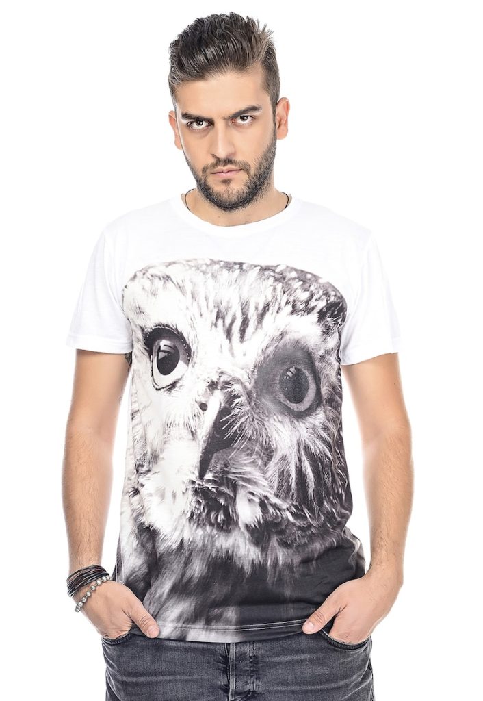 Tricou cu decolteu la baza gatului si imprimeu foto-BARBATI/IMBRACAMINTE/Tricouri si maiouri-IMBRACAMINTE/Tricouri si maiouri