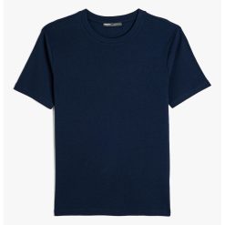 Tricou cu decolteu la baza gatului si striatii-BARBATI/IMBRACAMINTE/Tricouri si maiouri-IMBRACAMINTE/Tricouri si maiouri