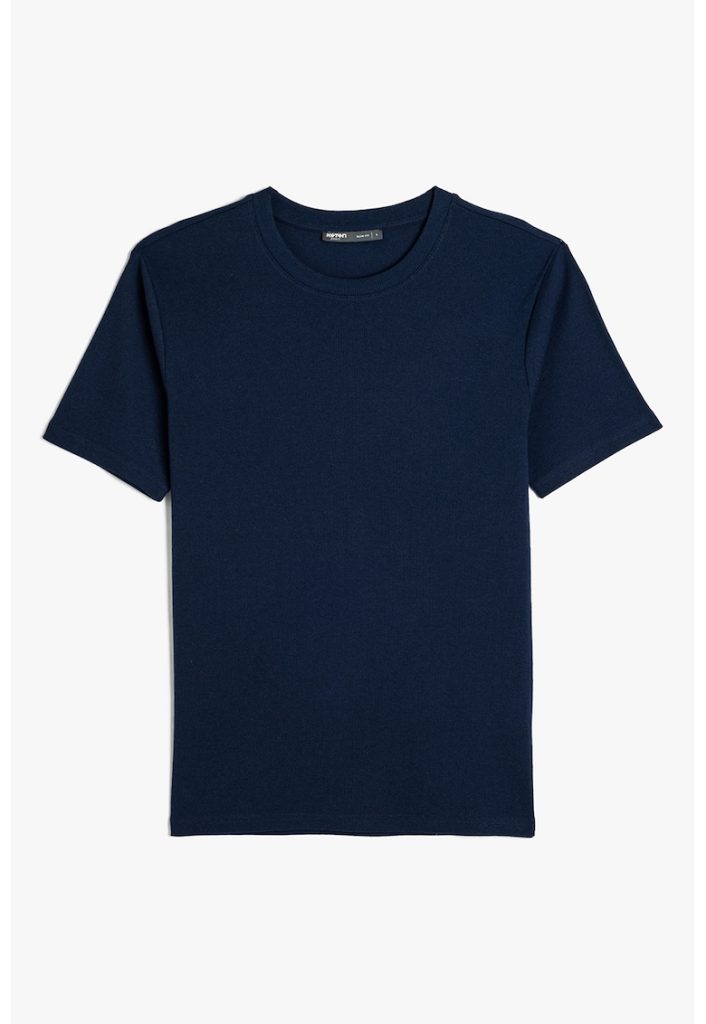 Tricou cu decolteu la baza gatului si striatii-BARBATI/IMBRACAMINTE/Tricouri si maiouri-IMBRACAMINTE/Tricouri si maiouri