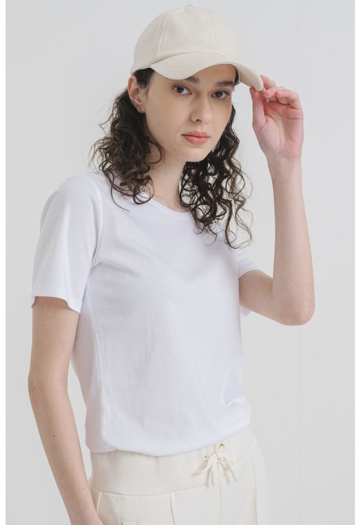 Tricou cu decolteu rotund-FEMEI/IMBRACAMINTE/Tricouri si maiouri-IMBRACAMINTE/Tricouri si maiouri