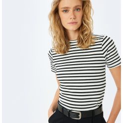 Tricou cu dungi-FEMEI/IMBRACAMINTE/Tricouri si maiouri-IMBRACAMINTE/Tricouri si maiouri