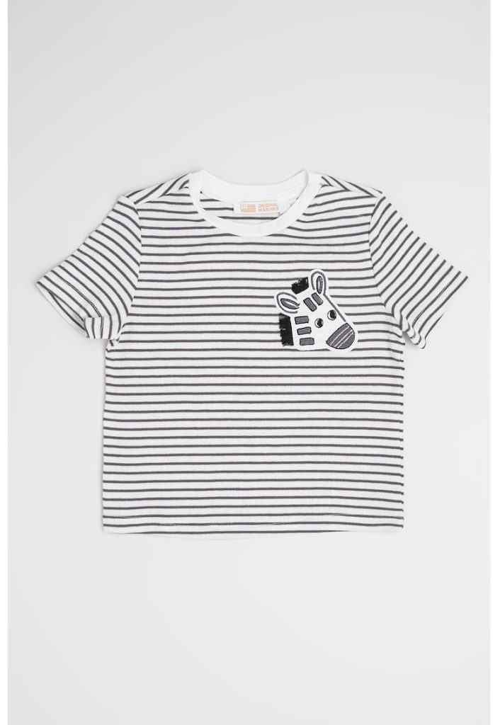 Tricou cu fenta cu capsa si model in dungi-BAIETI/IMBRACAMINTE/Tricouri si maiouri-IMBRACAMINTE/Tricouri si maiouri