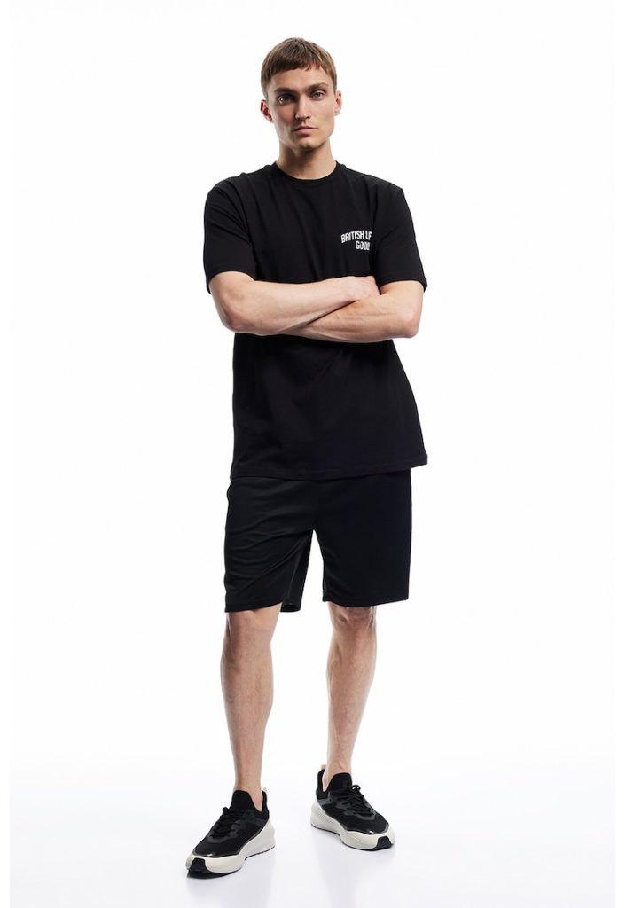 Tricou cu imprimeu pe spate si decolteu la baza gatului-BARBATI/IMBRACAMINTE/Tricouri si maiouri-IMBRACAMINTE/Tricouri si maiouri