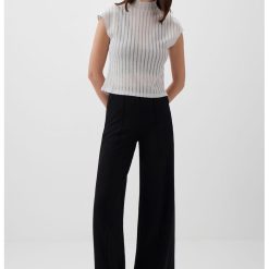 Tricou cu striatii si guler scurt-FEMEI/IMBRACAMINTE/Tricouri si maiouri-IMBRACAMINTE/Tricouri si maiouri