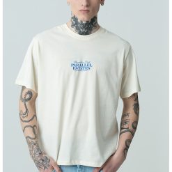 Tricou de bumbac cu decolteu la baza gatului - imprimeu grafic si text-BARBATI/IMBRACAMINTE/Tricouri si maiouri-IMBRACAMINTE/Tricouri si maiouri