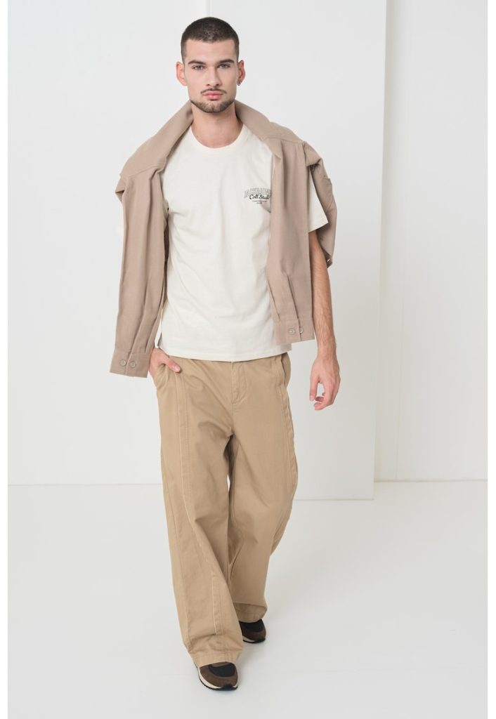 Tricou de bumbac cu imprimeu si decolteu la baza gatului-BARBATI/IMBRACAMINTE/Tricouri si maiouri-IMBRACAMINTE/Tricouri si maiouri