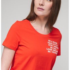 Tricou de bumbac organic cu imprimeu pe piept-FEMEI/IMBRACAMINTE/Tricouri si maiouri-IMBRACAMINTE/Tricouri si maiouri