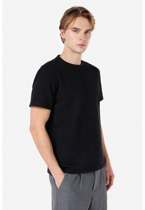 Tricou din amestec de bumbac cu decolteu la baza gatului-BARBATI/IMBRACAMINTE/Tricouri si maiouri-IMBRACAMINTE/Tricouri si maiouri
