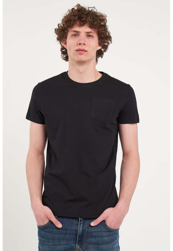 Tricou elastic cu buzunar pe piept-BARBATI/IMBRACAMINTE/Tricouri si maiouri-IMBRACAMINTE/Tricouri si maiouri