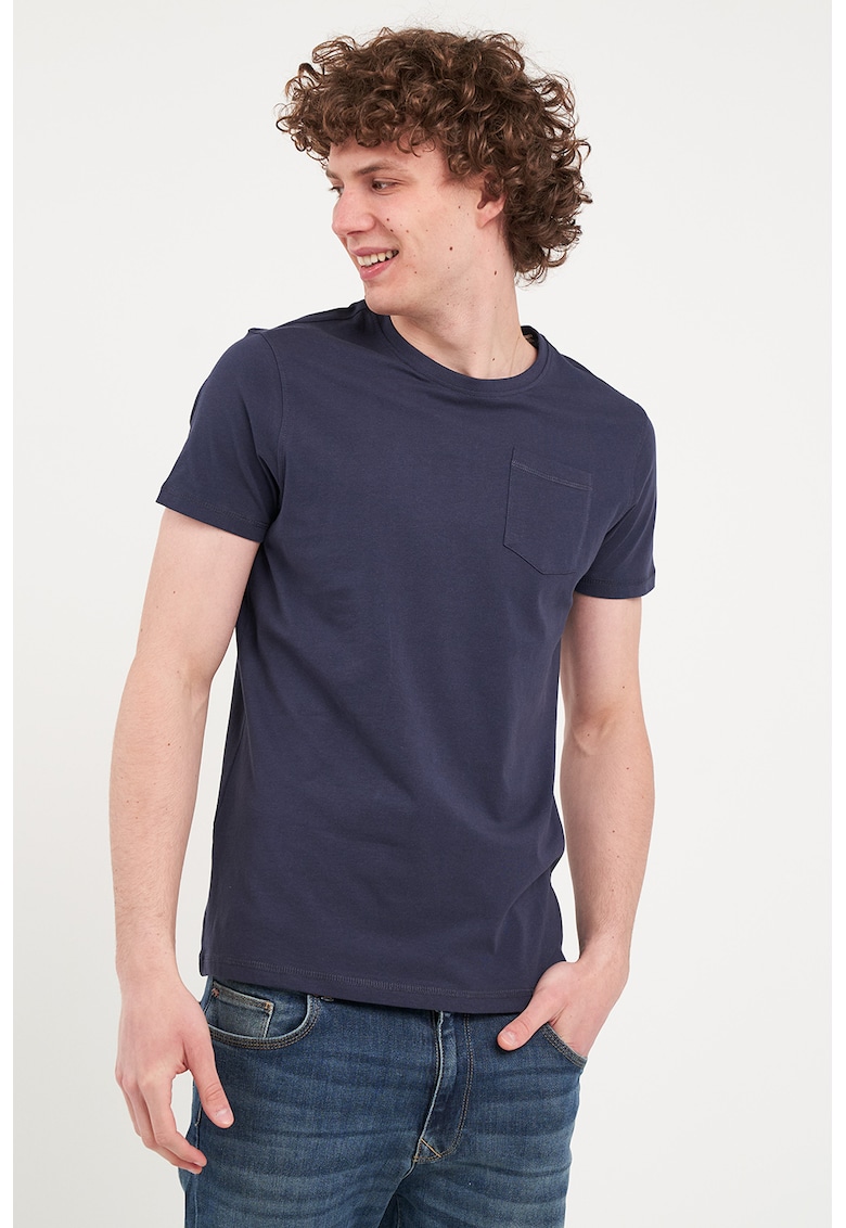 Tricou elastic cu buzunar pe piept-BARBATI/IMBRACAMINTE/Tricouri si maiouri-IMBRACAMINTE/Tricouri si maiouri