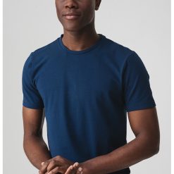 Tricou regular fit cu decolteu la baza gatului-BARBATI/IMBRACAMINTE/Tricouri si maiouri-IMBRACAMINTE/Tricouri si maiouri