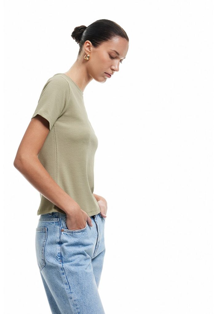 Tricou uni texturat-FEMEI/IMBRACAMINTE/Tricouri si maiouri-IMBRACAMINTE/Tricouri si maiouri