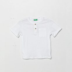 United Colors of Benetton tricou din amestec de in pentru copii culoarea alb